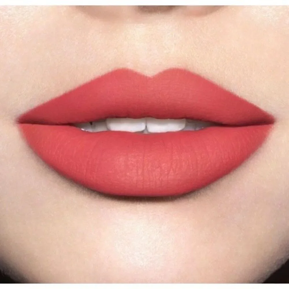 Revlon Kiss Cloud Blotted Lip Color 007 fluffy coral